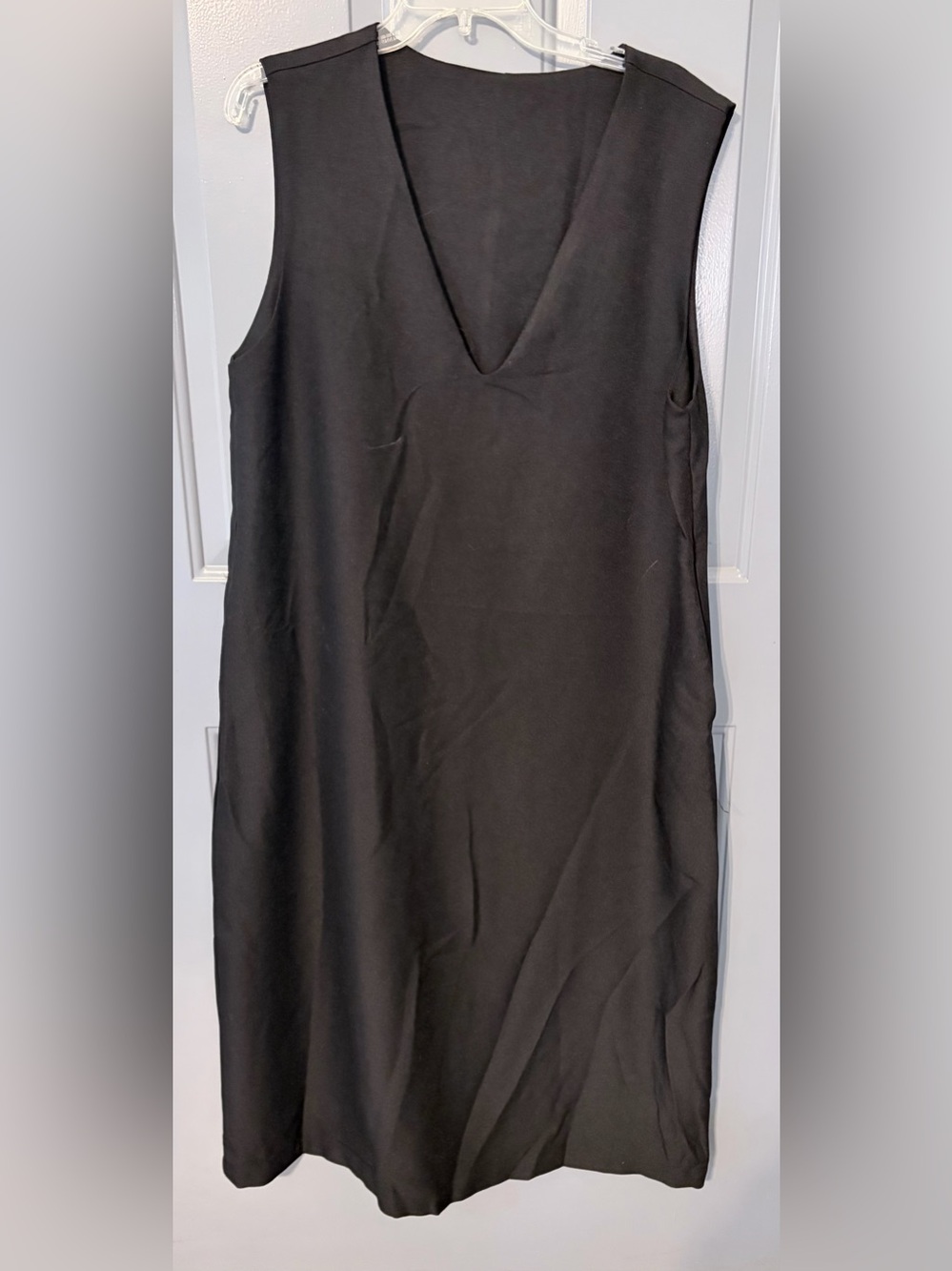 Dazy V-Neck Sleeveless Dress